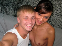 Leie, Grosser schwanz, Blasen, Hundestellung, Natürlichen titten, Dürr, Jungendliche (18+), Titten