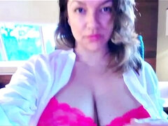 Stora tuttar, Jeans, Milf, Tatuering, Webb kamera