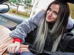18, Duży kutas, Duże cycki, Obciąganie, Brunetka, Samochód, Chudy, Nastolatki