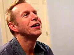 Поцелуи, Милф, Молоденькие