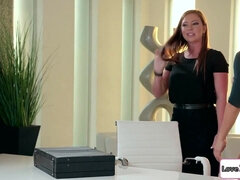 Rumpa, Blondin, Brunett, Lesbisk, Onani, Milf, Fitta, Sekreterare