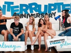 Brunetka, Vysokoškoláčka, Prstovanie, Hd, Lesbické, Výprask, Realita, Kozičky