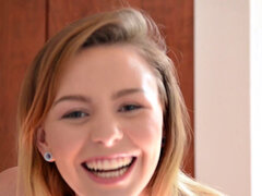 18 let, Amatéři, Anál, Blondýna, Spodní prádlo, Kalhotky, Pička, Teenka