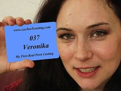 Gros cul, Grosse bite, Gros seins, Sucer une bite, Brunette brune, En levrette, Mère que j'aimerais baiser