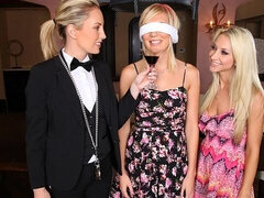 Μεγάλος κώλος, Μαλακία με το δάχτυλο για γυναίκες, Λεσβία, Γλείψιμο, Δαντέλα, Αυνανισμός, Ξυρισμένη, Κοκκαλιάρης