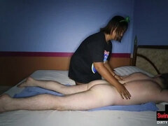 Big clitoris amateur Thai massage girl gives a happy ending