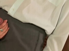 Μελαχροινή, Χύσιμο, Γυναικεία επιβολή, Ηδ