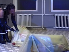 Babe, Sort, Hårdt, Latex, Orgasme, Smerte, Straf, Bad