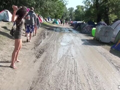 Festival Chick Takes the Dick