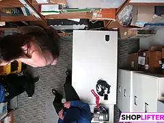 Stunning Shoplifter Gets Caught