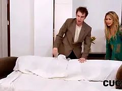 바람핀, 오쟁이 진 남자, Hd, 남편, 라티나, 면도된, 문신, 와이프