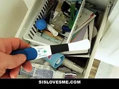 Stepsis agrees to smoke to keep a secret