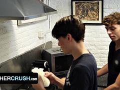 In den arsch, Grosser schwanz, Blasen, Spermaladung, Schwul, Handjob, Hardcore, Pov