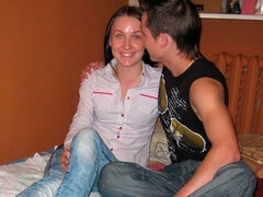 Arsch, Schlafzimmer, Grosser schwanz, Blasen, Braunhaarige, Hundestellung, Jungendliche (18+), Titten