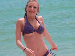 Babe, Blond, Moden, Milf, Naturlige bryster, Synsvinkel, Sjenert, Tenåring