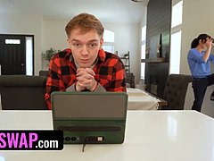 18, Amatorka, Obciąganie, Wytrysk, Głebokie gardło, Hd, Tabu, Nastolatki