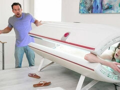 Store bryster, Pik sutte, Brunette, Hundestilling, Håndjob, Mor jeg gerne vil kneppe, Barberet