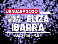 V zákulisia, Brunetka, Prstovanie, Lesbické, Masturbácia, Nahé, Sólo, Stripping