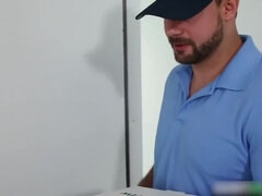 Zadek, Velký klitoris, Kuřba, Creampie, Na pejska, Bradavky, Pička