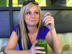 Anál, Zväčšenie, Šaty, Fetiš, Fisting, Podpätky, Masáž, Sólo