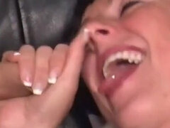 Stor kuk, Stora tuttar, Avsugning, Sperma shot, Fingering, Milf