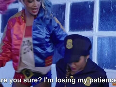 Europeu, Lésbica, Lambendo, Tranças, Xoxota, Meias finas, Tetas, Uniforme