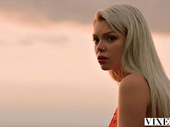 Blondi, Suihinotto, Käsihoito, Rankka, Selkäsauna, Itsetyydytys, Ratsastaa, Tissit