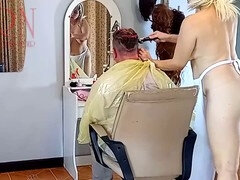 해변, 주부, 하녀, 나체