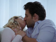 Americano, Culo, Bambino, Schizzo di sborra, Facciale, Hardcore, Baciando, Tette naturali