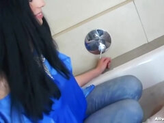 Μελαχροινή, Ηδ, Λεσβία