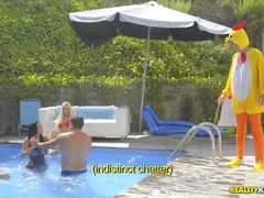 Rubia, Mamada, Europeo, Natural, Aceite, Al aire libre, Piscina, Coño