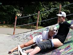 Lieveling, Pijpbeurt, Arts, Rijpe lesbienne