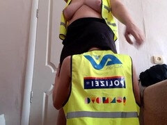 Sæd i munnen, Lesbisk, Kontor, Orgasme, Politi, Fitte, Skjørt, Uniform