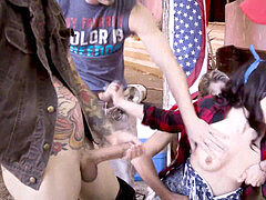 teenager is boned on a hillbilly family bbq