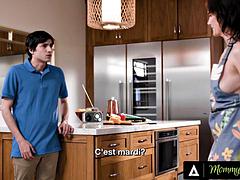Mommys boy: a milf caught naked in the kitchen! her stepson fucked her wildly!