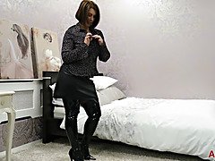 Gros cul, Gros seins, Femme couguar, Masturbation, Mère que j'aimerais baiser, Maman, Chatte, Belle mère