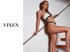 Sovrum, Stor stjärt, Stor kuk, Avsugning, Doggystyle, Naturliga tuttar, Rödhårig, Tonåring