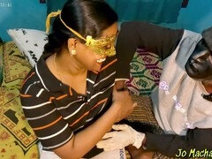 Bisexuelle, Noire, Sucer une bite, Couple, Femme au foyer, Indienne, Mature, Softcore