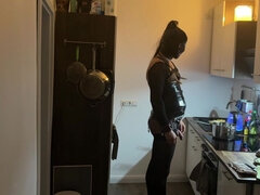 Bbw, Brunetka, Femdom, Kuchyně, Latex, Dospělé, Otrok