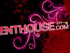 Tette grandi, Bionda, Cougar, Pazza, Pubblico, Puttana, Tette, Bagnata