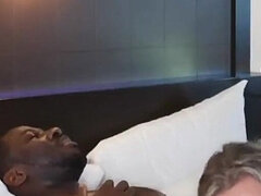 Leie, Grosse titten, Schwarz, Blondine, Geile alte tussi, Milf, Mutti