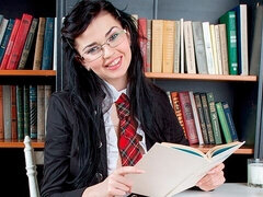 Amatör, Stor stjärt, Stora tuttar, Brunett, Onani, Milf, Naturliga tuttar, Strippning