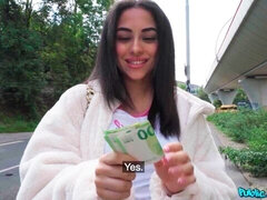 Μεγάλος κώλος, Μεγάλος πούτσος, Μελαχροινή, Σε στάση σκύλου στα τέσσερα, Λεφτά, Εκτός, Κοκκαλιάρης, Έφηβος