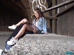 Gorge profonde, Hard, Fille latino, Léchez, De plein air, Actrice du porno, Public, Chatte