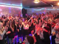 デカパイ, ブロンド, グループ, Hd, 淫乱熟女, パーティ, ストッキング