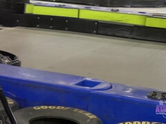 Naken, Solo, Tonåring