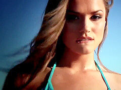 stunner Feature: Tori black - #1