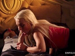 Velik kurac, Ženska, Moški z dvema ženskama, Lizanje, Milf, Orgazem, Muco, Trojček