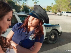 Velký zadek, Velké péro, Velké kozy, Kuřba, Na pejska, Milf žcbp, Venku, Policie