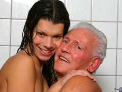 Anilíngua, Boquete, Morena, Beijar, Magrinha, Adolescente, Tetas, Molhadoa